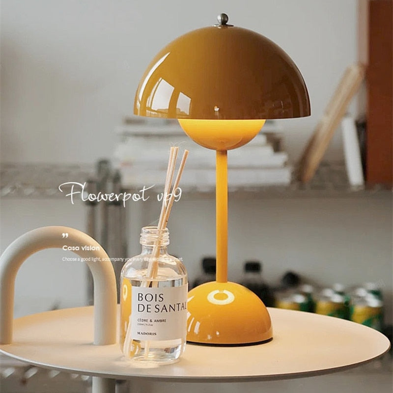 Astrid: The Bright Bud Lamp