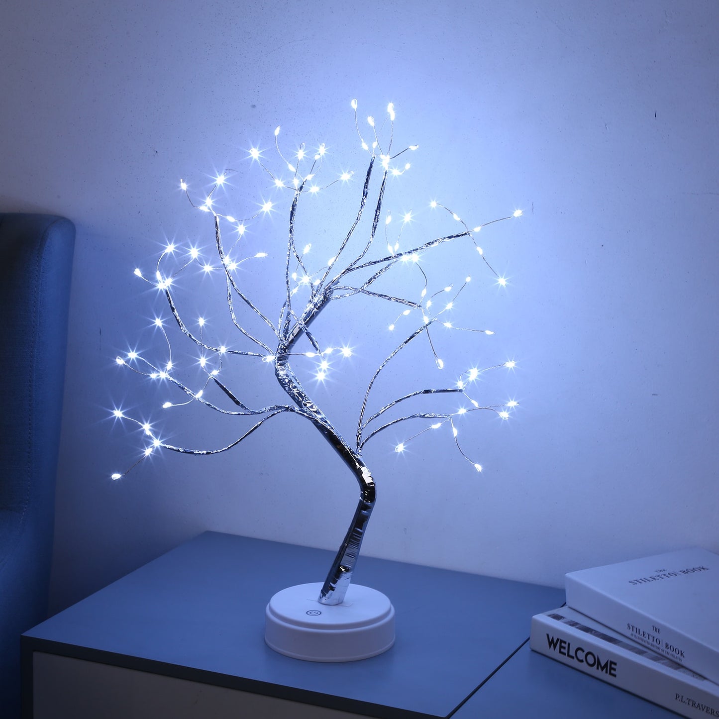 Lanterna: The Elegant Bonsai Lamp