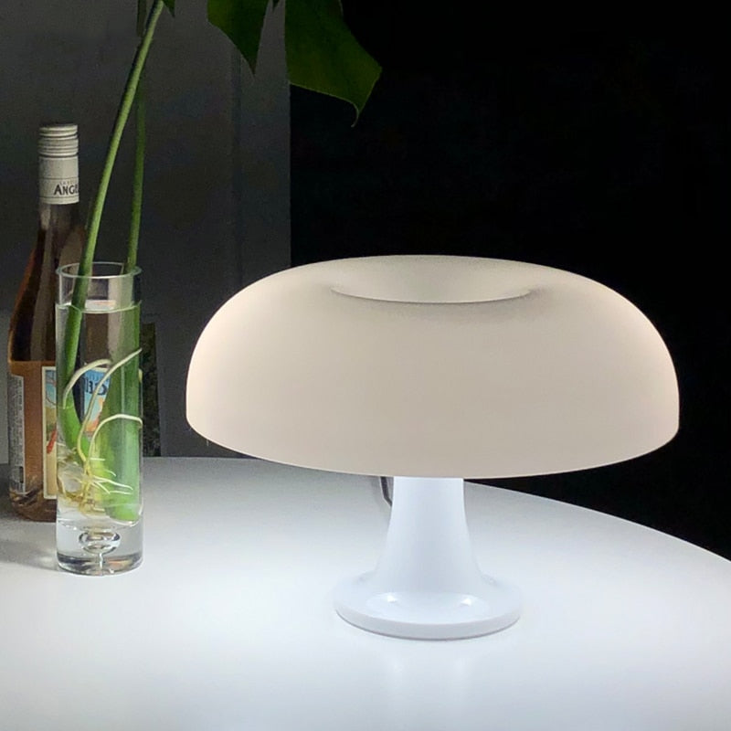 Luminiso: The Contemporary Statement Lamp