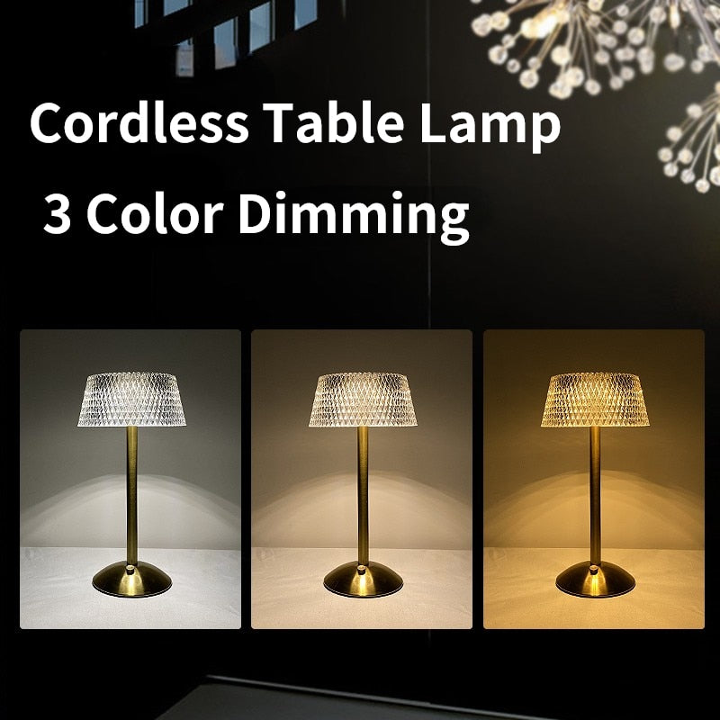 Luxeglass: The Glistening Table Lamp